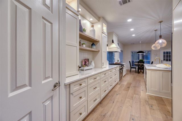 19303 Allview Lane, Houston, TX 77094