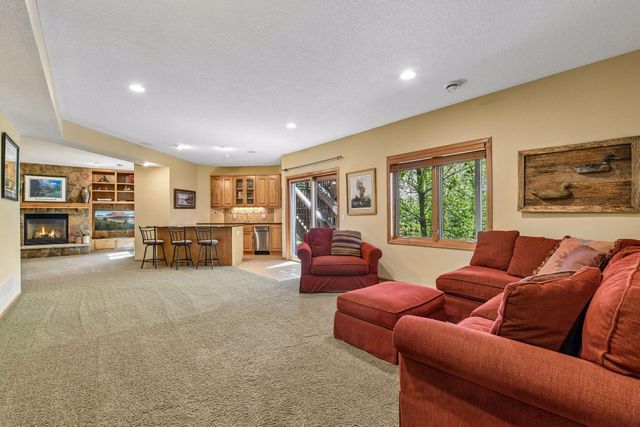 1997 Topaz Drive, Chanhassen, MN 55317