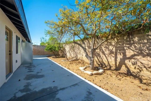 1981 Olive, Santa Maria, CA 93454