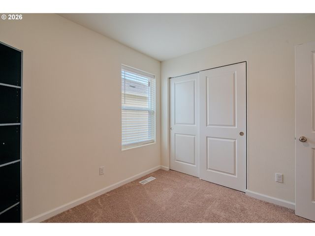 1222 W 16TH Ave, La Center, WA 98629