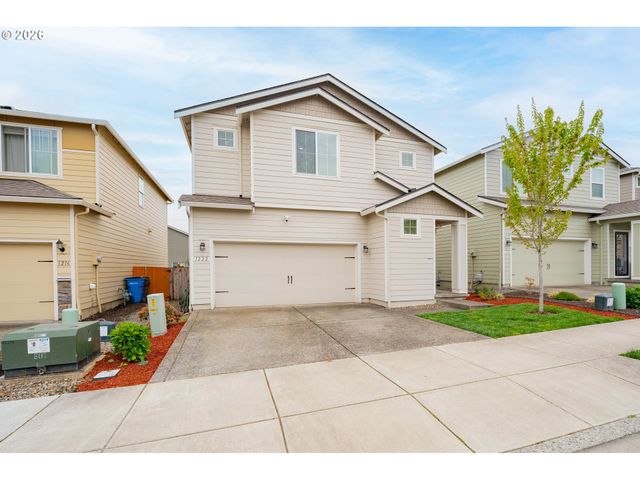 1222 W 16TH Ave, La Center, WA 98629
