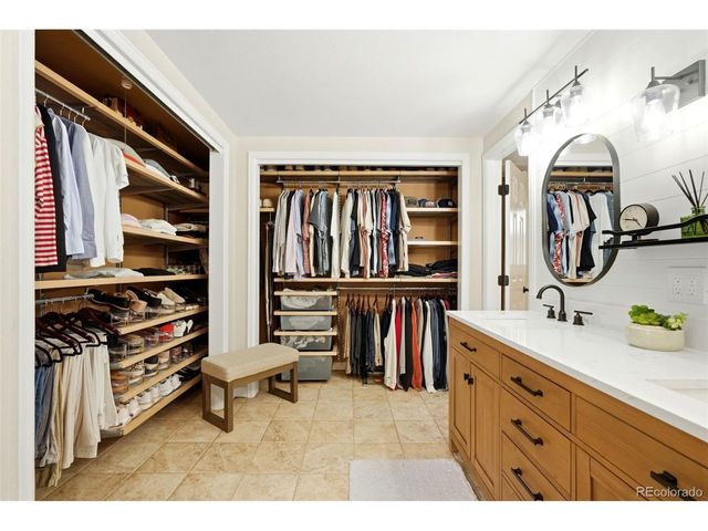 7291 W Morraine Dr, Littleton, CO 80128