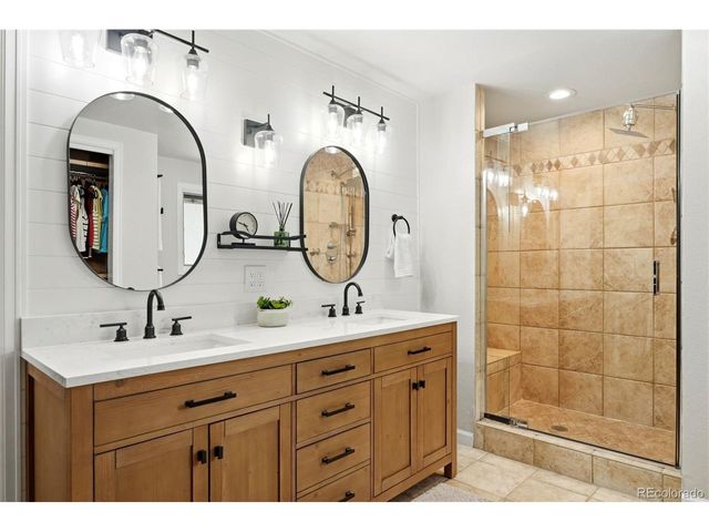 7291 W Morraine Dr, Littleton, CO 80128