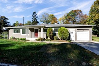 2700 Ridge Avenue, Dayton, OH 45414