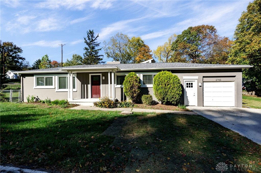 2700 Ridge Avenue, Dayton, OH 45414