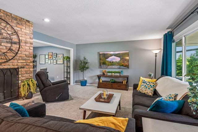 9400 Toledo Avenue S, Bloomington, MN 55437