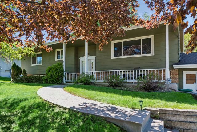 9400 Toledo Avenue S, Bloomington, MN 55437