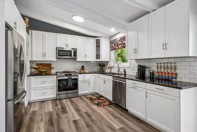 9400 Toledo Avenue S, Bloomington, MN 55437