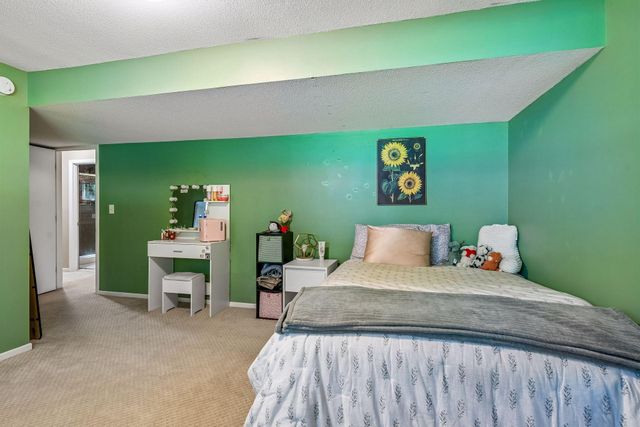 9400 Toledo Avenue S, Bloomington, MN 55437