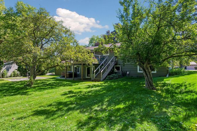 9400 Toledo Avenue S, Bloomington, MN 55437