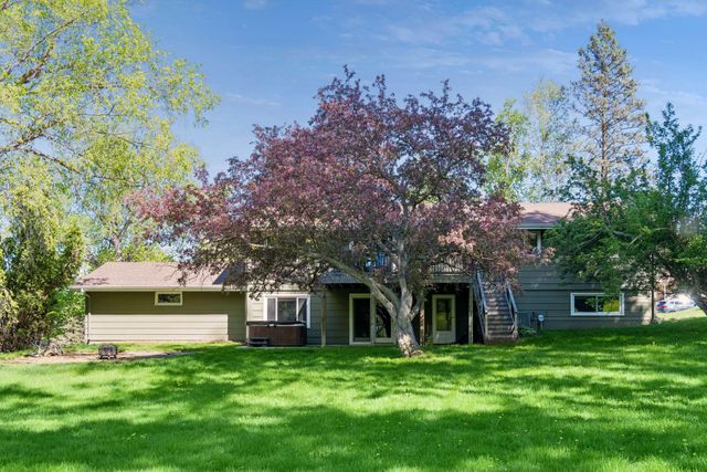9400 Toledo Avenue S, Bloomington, MN 55437