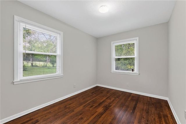 6813 Manchester Avenue, Kansas City, MO 64133