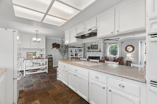 2561 King Richard Dr, El Dorado Hills, CA 95762