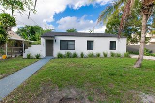 769 NW 118th St, Miami, FL 33168