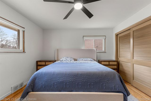 20766 Hcl Jackson, Grosse Ile Township, MI 48138