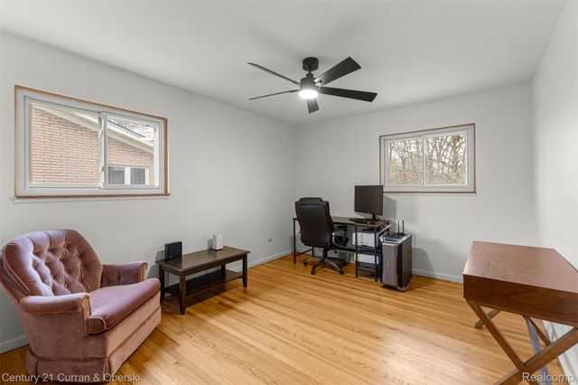 20766 Hcl Jackson, Grosse Ile Township, MI 48138