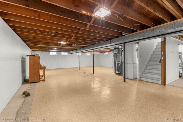 20766 Hcl Jackson, Grosse Ile Township, MI 48138