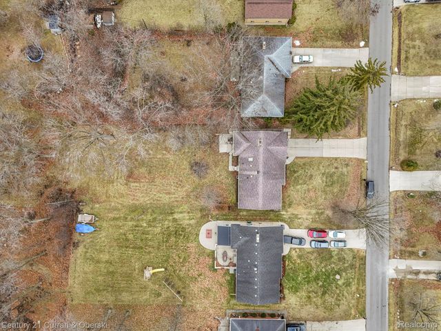 20766 Hcl Jackson, Grosse Ile Township, MI 48138