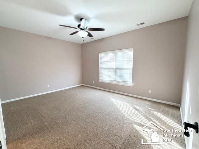 27328 Hidden Oaks Drive, Trenton, MI 48183