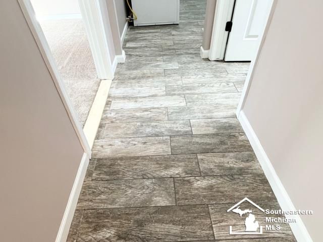 27328 Hidden Oaks Drive, Trenton, MI 48183