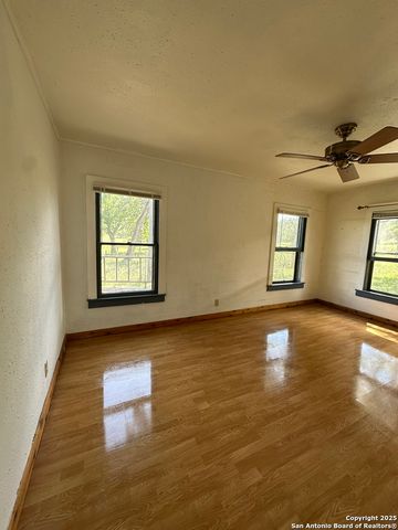 3728 Schmidtke, Bandera, TX 78003