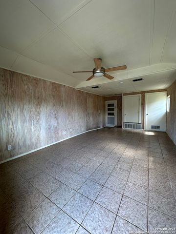 3728 Schmidtke, Bandera, TX 78003