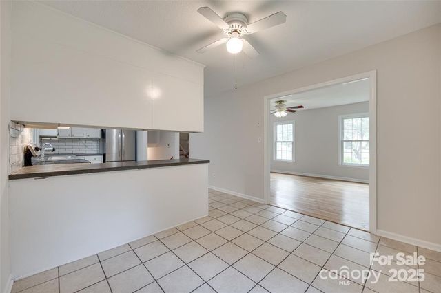 810 Applegate Court, Gastonia, NC 28054