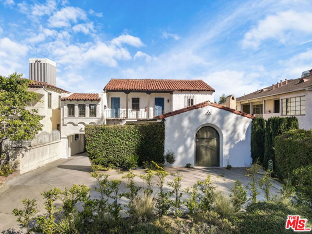 5815 W Olympic Boulevard, Los Angeles, CA 90036