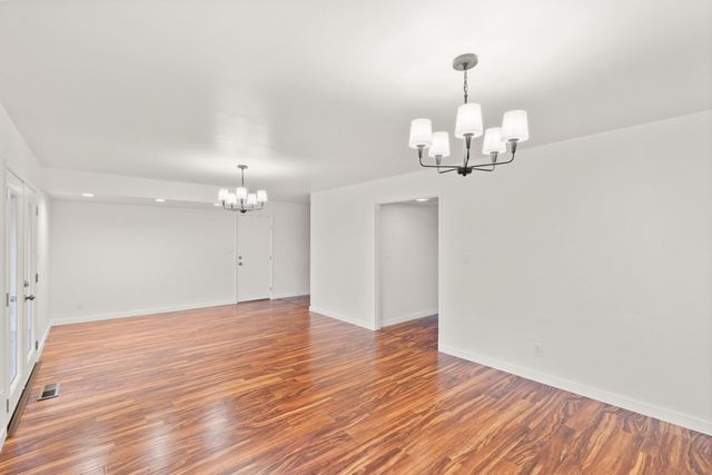 450 Clipper Creek Rd, Auburn, CA 95603