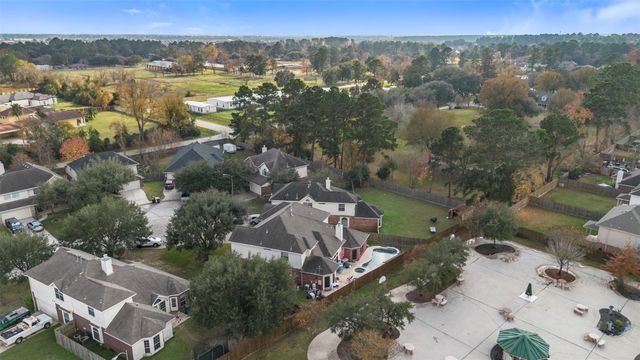 8214 Creekside Willow Court, Tomball, TX 77375