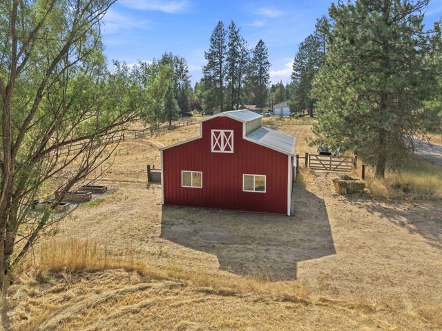 20515 N Yale Rd, Colbert, WA 99005