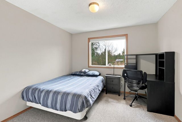 20515 N Yale Rd, Colbert, WA 99005