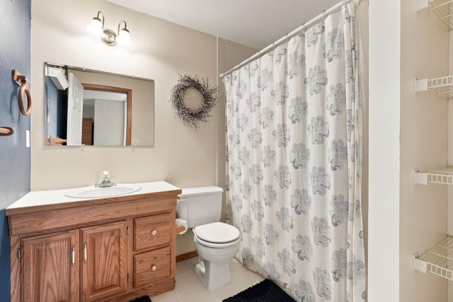 20515 N Yale Rd, Colbert, WA 99005