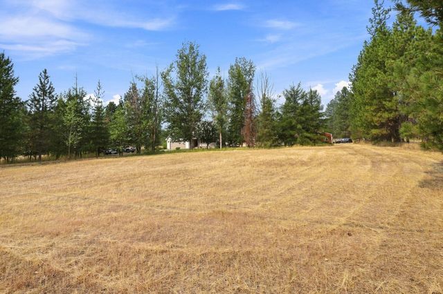20515 N Yale Rd, Colbert, WA 99005