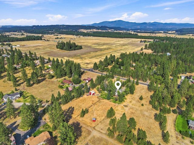 20515 N Yale Rd, Colbert, WA 99005