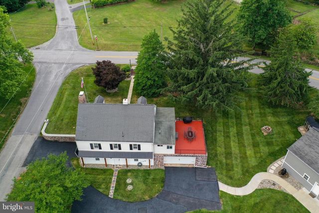 5390 NURSERY RD, Dover, PA 17315