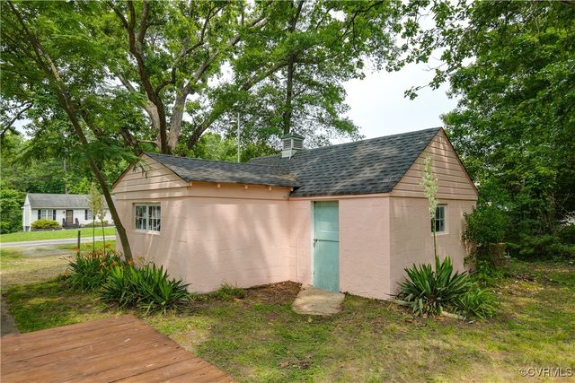 1614 Old Oakland Rd, Henrico, VA 23231
