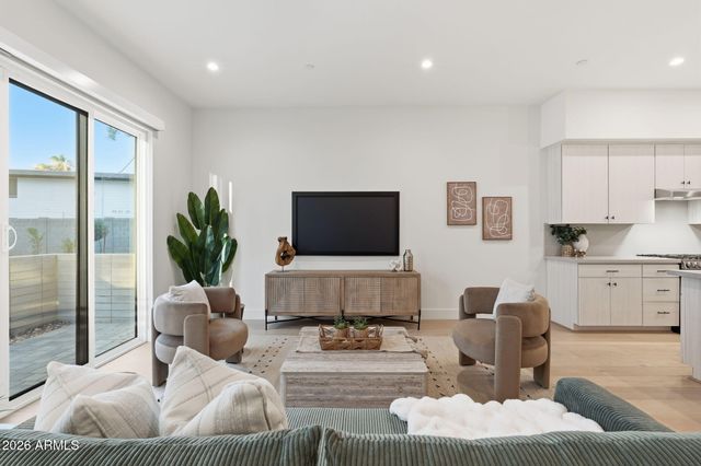 5151 N 13th Place 6, Phoenix, AZ 85014