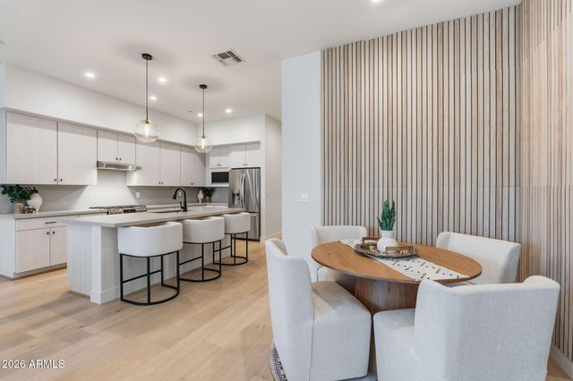 5151 N 13th Place 6, Phoenix, AZ 85014