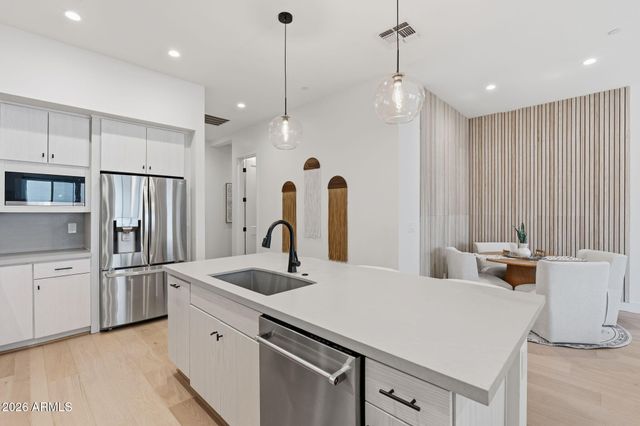 5151 N 13th Place 6, Phoenix, AZ 85014