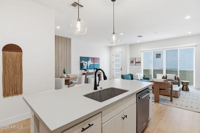 5151 N 13th Place 6, Phoenix, AZ 85014