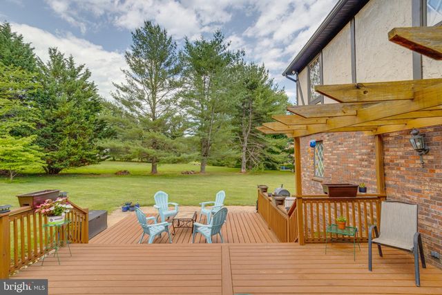 2300 KINGS ARMS DR, Fallston, MD 21047