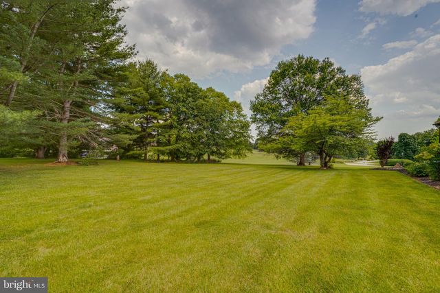 2300 KINGS ARMS DR, Fallston, MD 21047