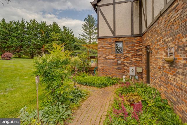 2300 KINGS ARMS DR, Fallston, MD 21047