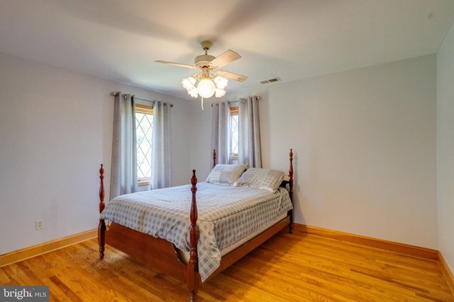 2300 KINGS ARMS DR, Fallston, MD 21047