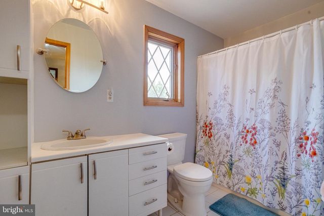 2300 KINGS ARMS DR, Fallston, MD 21047