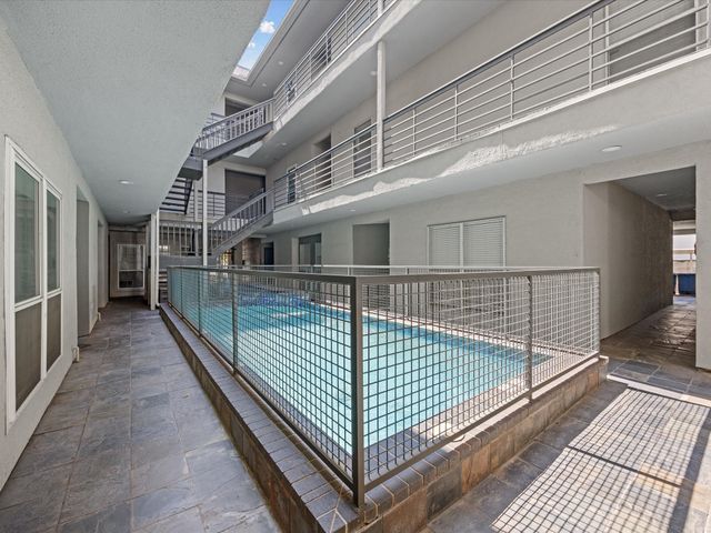 4104 N Hall Street 326, Dallas, TX 75219