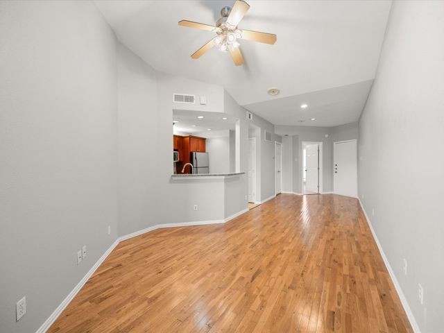 4104 N Hall Street 326, Dallas, TX 75219