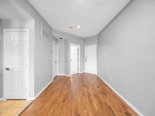 4104 N Hall Street 326, Dallas, TX 75219