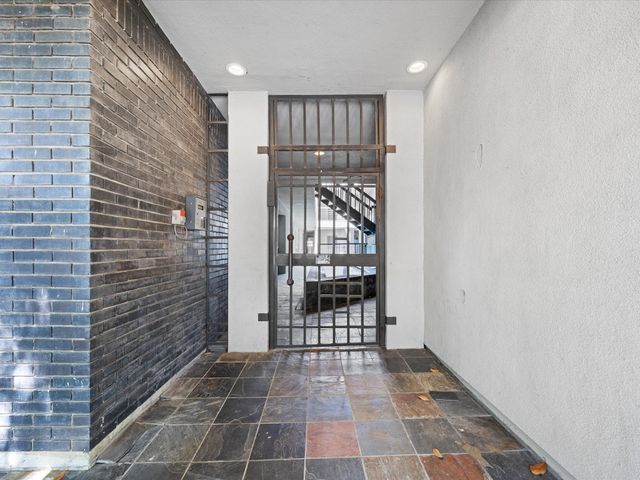 4104 N Hall Street 326, Dallas, TX 75219